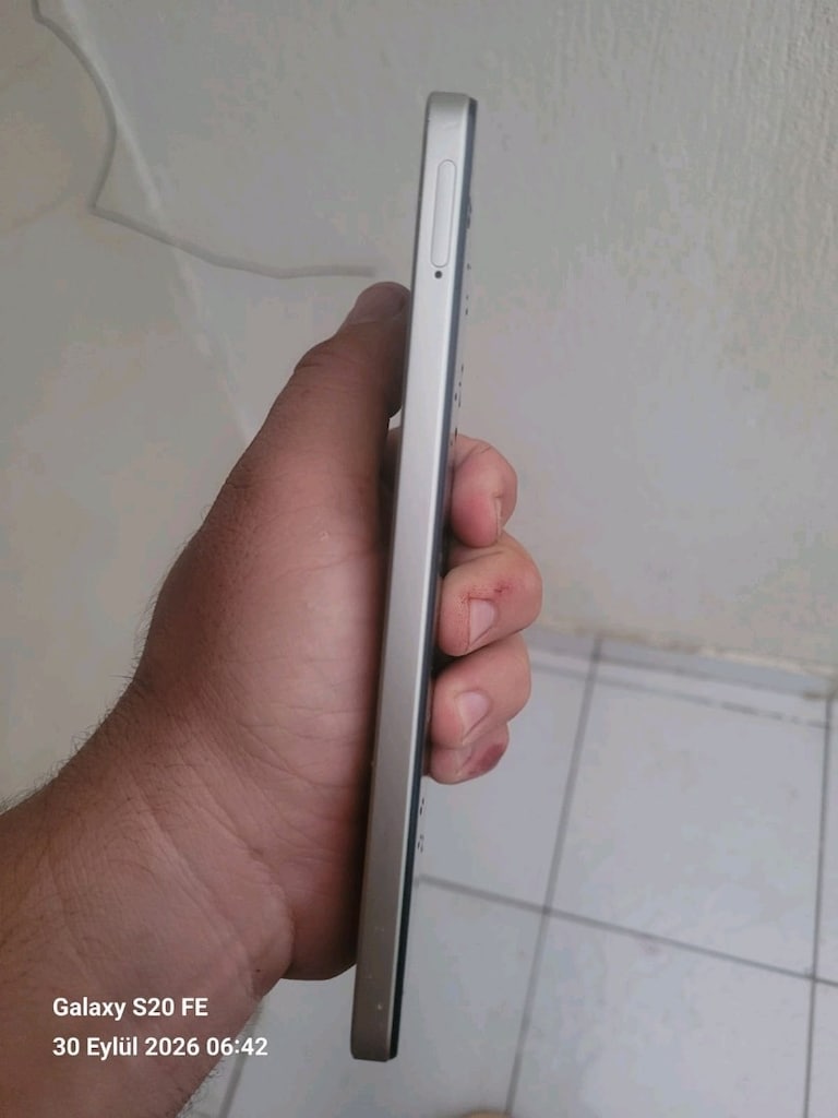 Realme C75 - 12