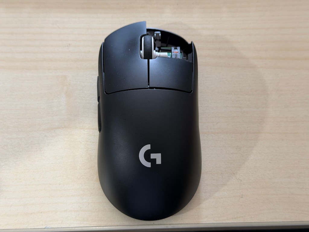 Logitech G PRO X Superlight 2 Gaming Mouse (Arızalı Parça Niyet) - 2
