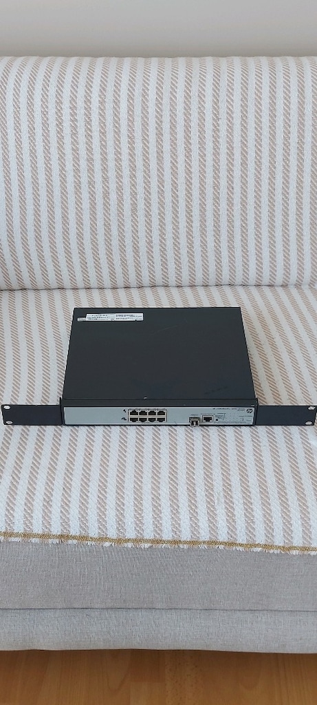 HP -1910-8GB-PoE 65W SWİTCH