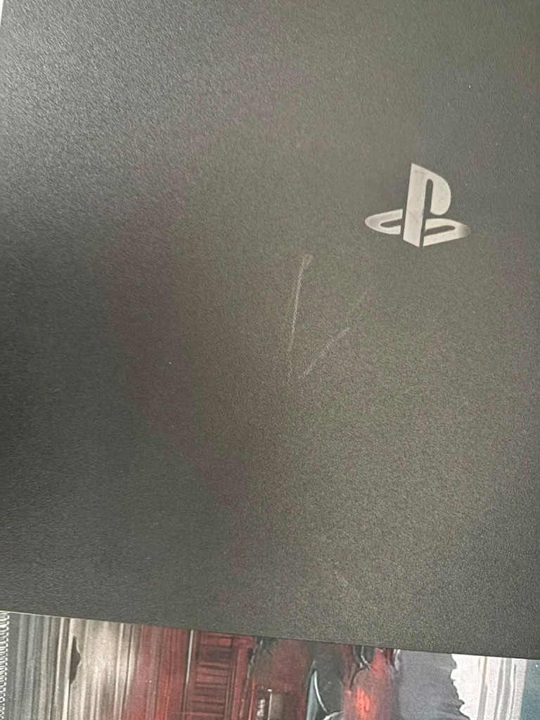 ps4 slim - 3