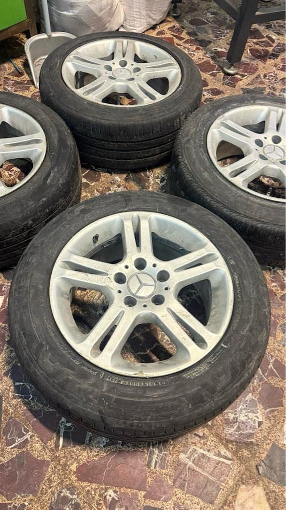 5.112 MERCEDES JANT LASTİK 16 İNÇ - 2