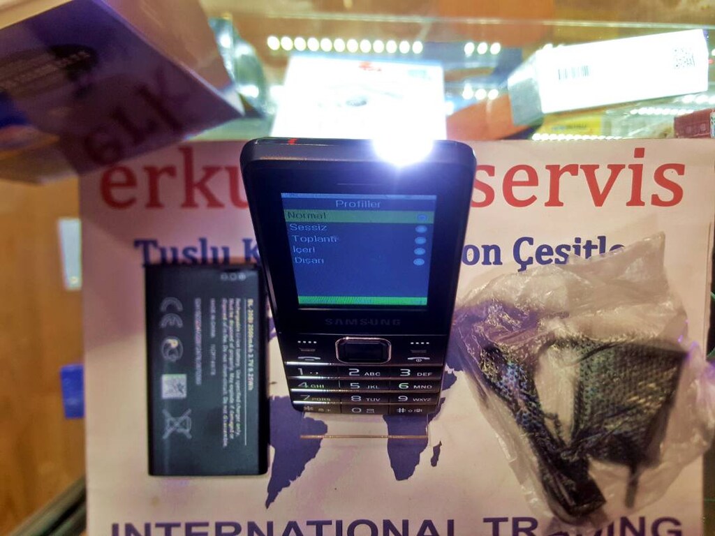 SAMSUNG 5610 MAJOR (BÜYÜK) UZUN SARJLI SIFIR EKRAN - 3