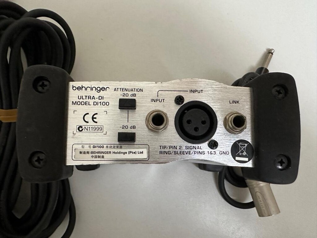 Behringer DI100 Tek Kanallı Aktif DI Box (Batarya/Phantom Power Destek - 8