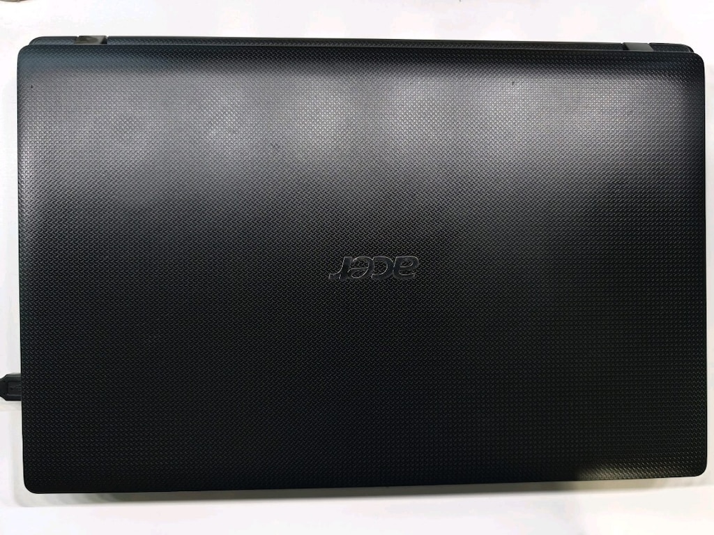 ACER Laptop - 3