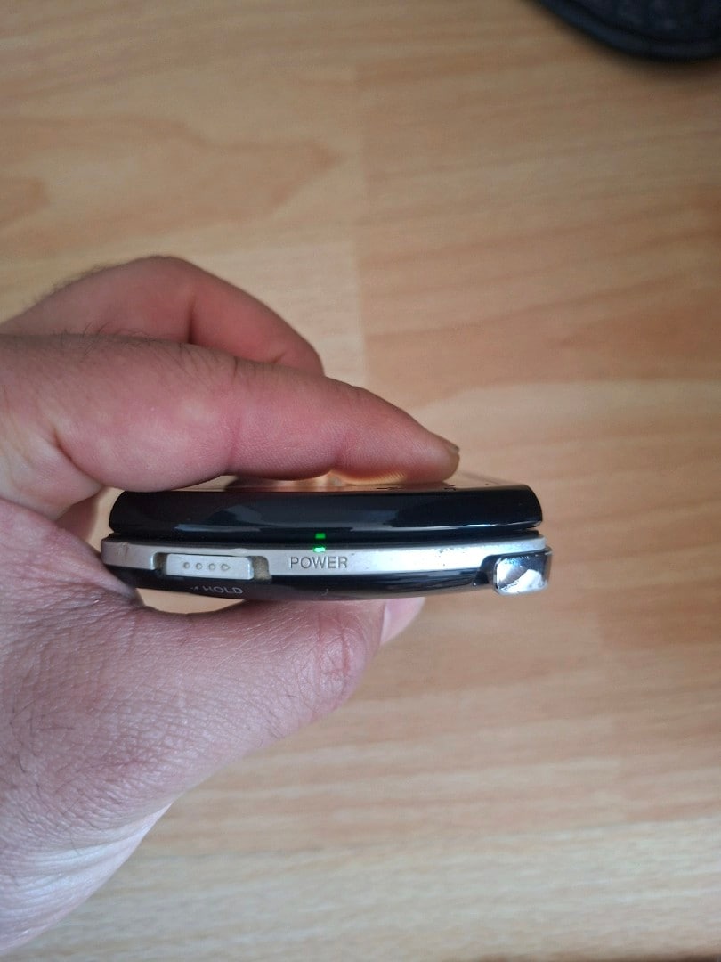 Sony psp go ekran kırık açıklamaya bakınız - 6