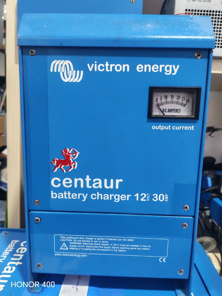 Victron Energy Redresör İnverter - 7