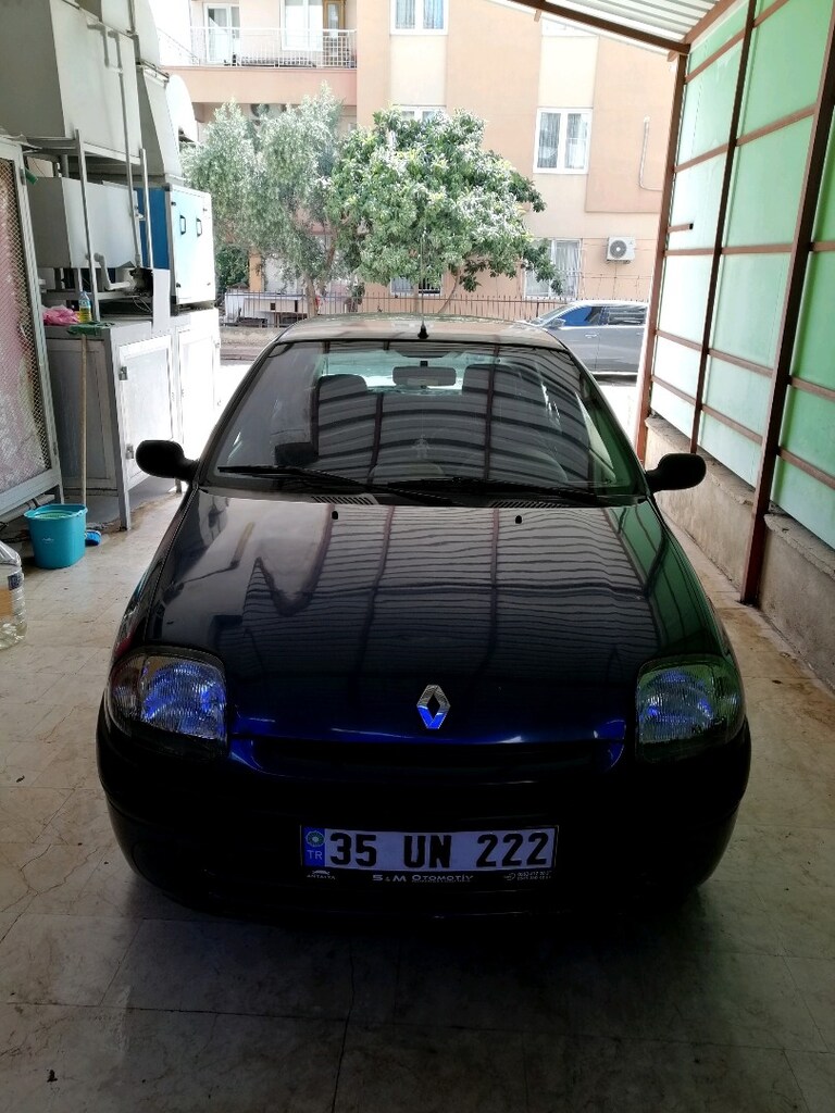 SAHİBİNDEN DÜŞÜK KİLOMETRELİ DEĞİŞENSİZ KLİMALI RENAULT clio 2 1.4 RTA - 3