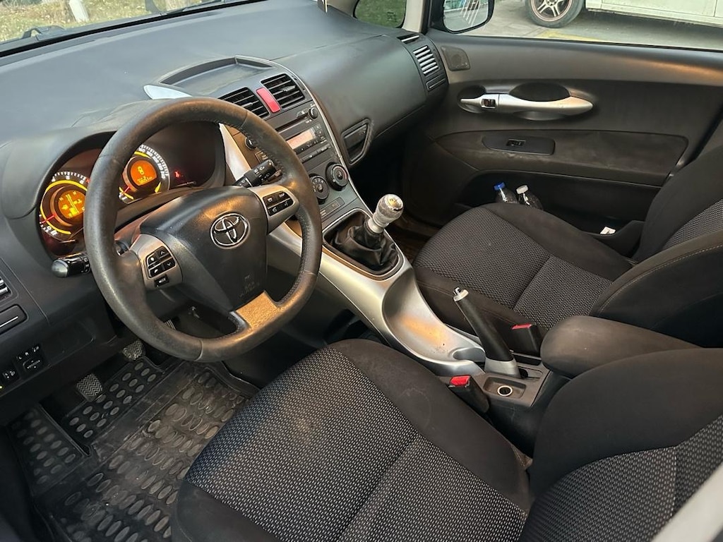 2011 TOYOTA AURİS 1.33 TERTEMİZ - 9