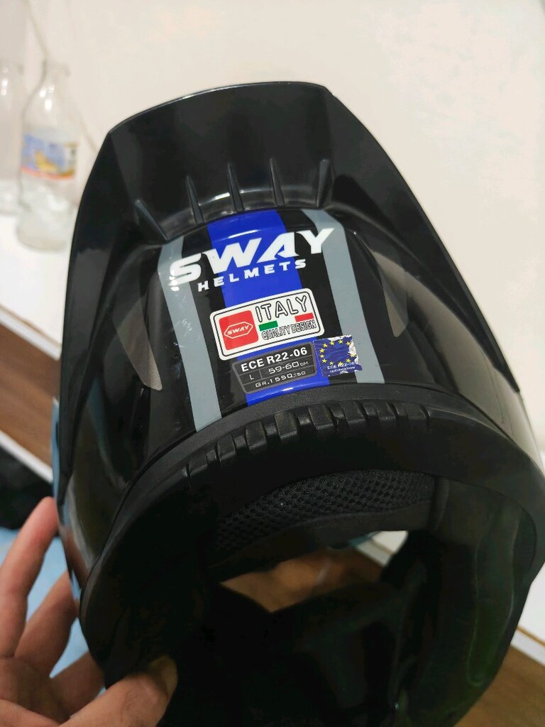 sway marka kask temiz az kullanıldı - 2