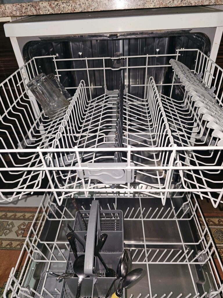 bulaşık makinesi Arçelik marka 6230 HT model - 3