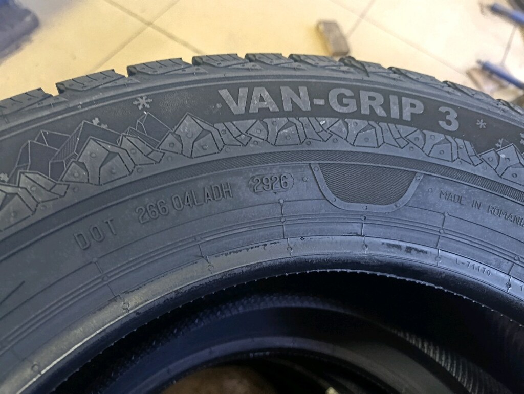 215/65/16C 109/107R SEMPERİT VAN-GRİP3 2026 - 5