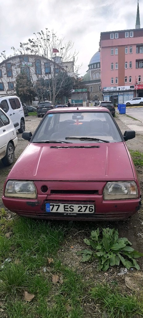 1990 model skoda favorit - 4