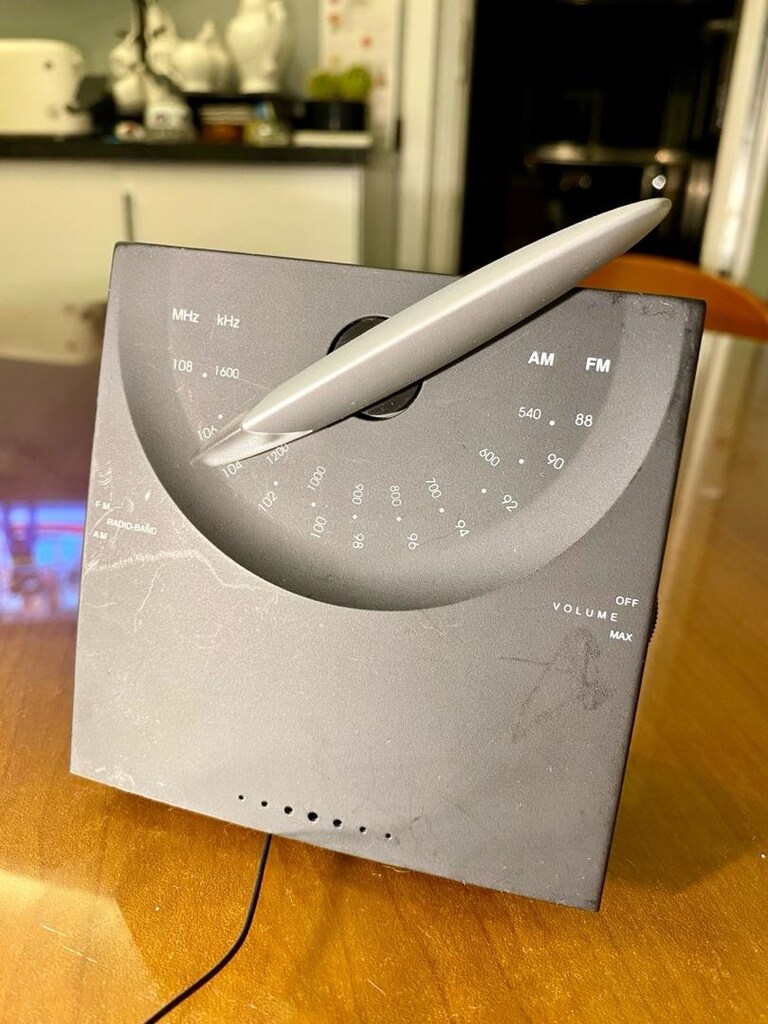 Retro Tasarımlı Gri AM/FM Radyo - 7