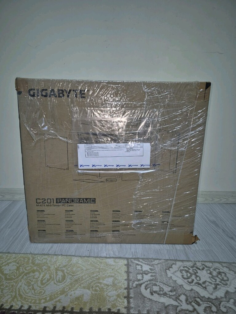 Gigabyte C201 Panoramic Akvaryum Boş Kasa Sıfır - 2