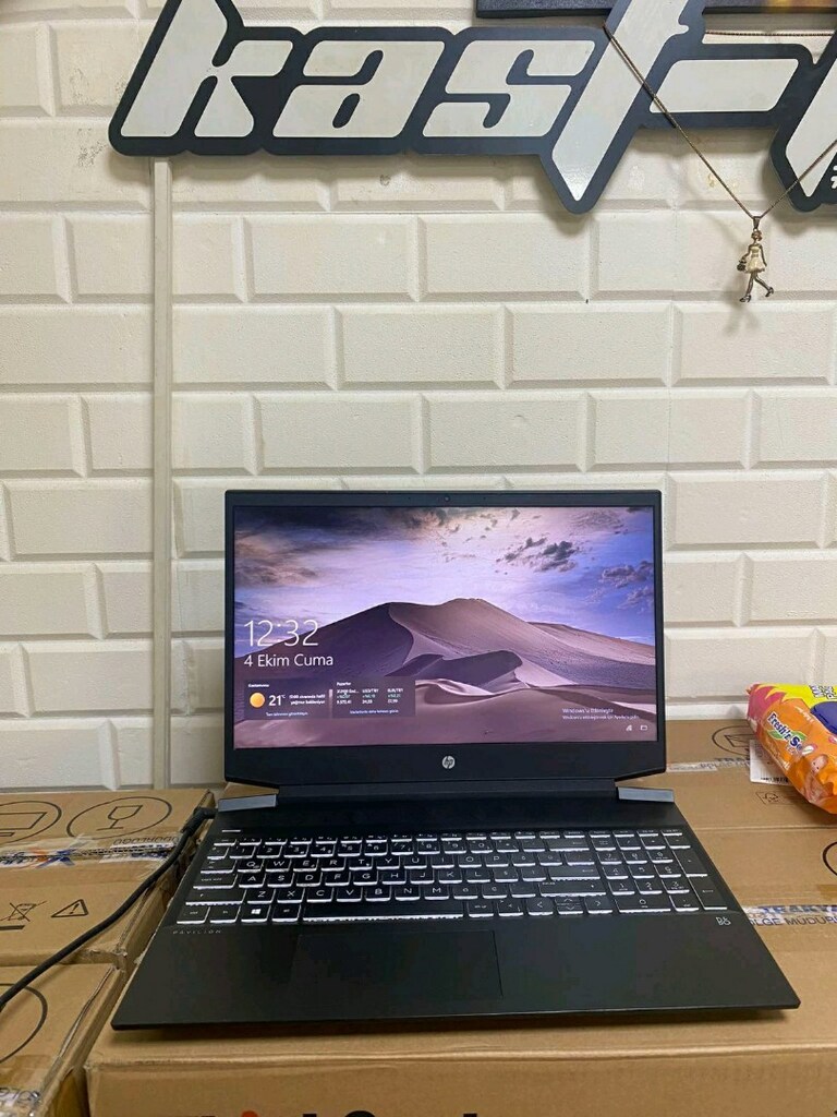 ASUS REYZEN 5 8GB RAM SSDLİ SİFİR KUTULU - 18