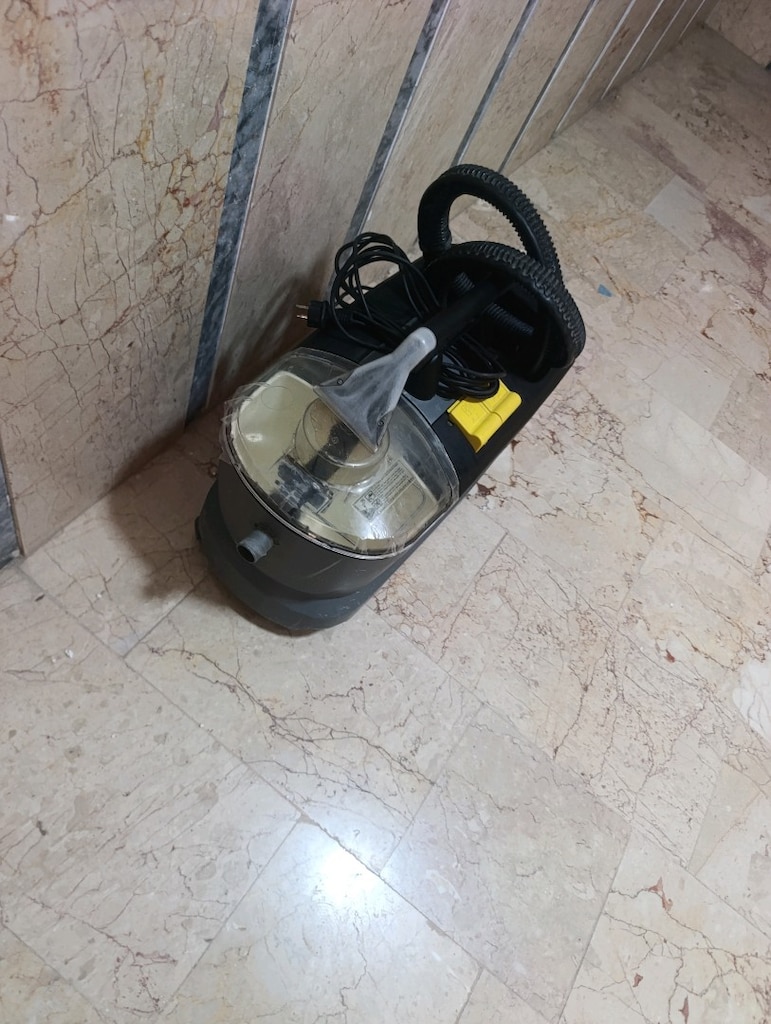 karcher 10/1 puzzi koltuk yıkama makinası - 2