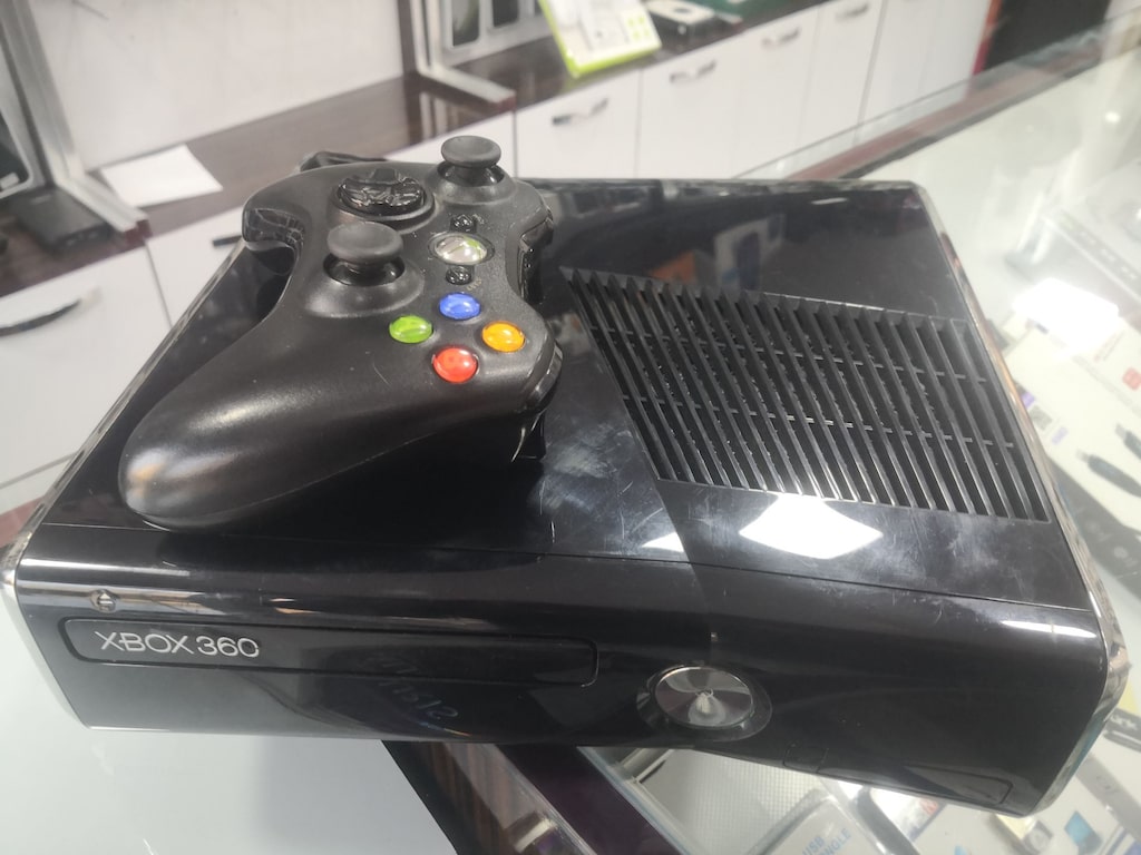 PİANO BLACK XBOX 360 (JTAGLI) - 3