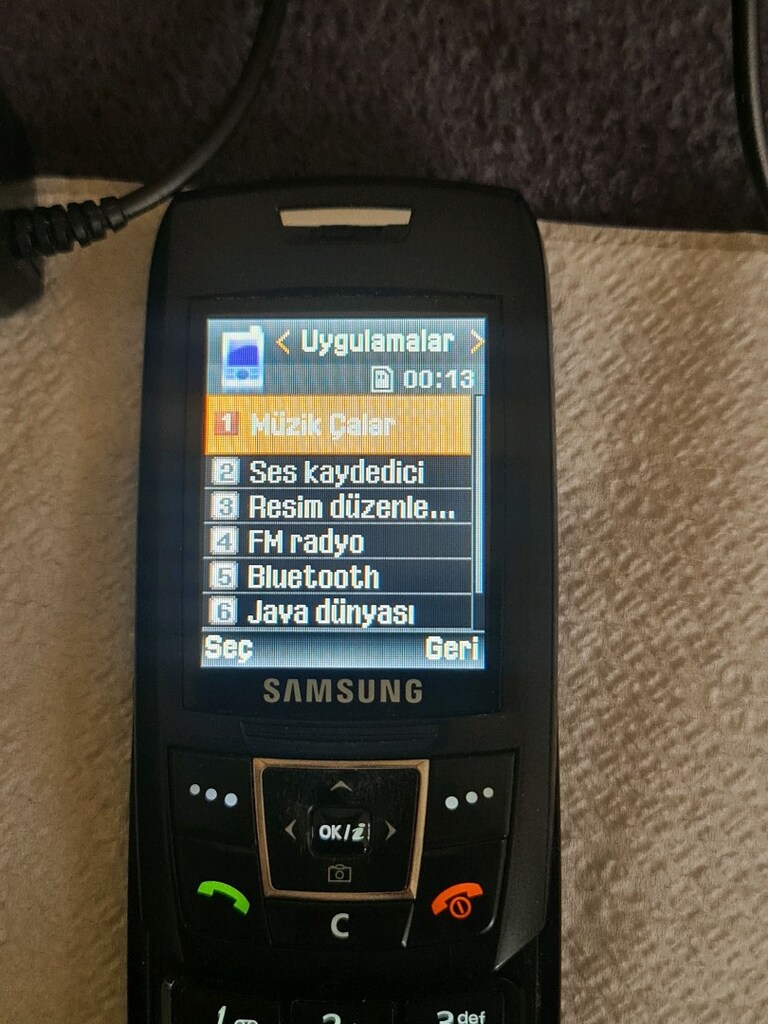 Samsung E250 - 14