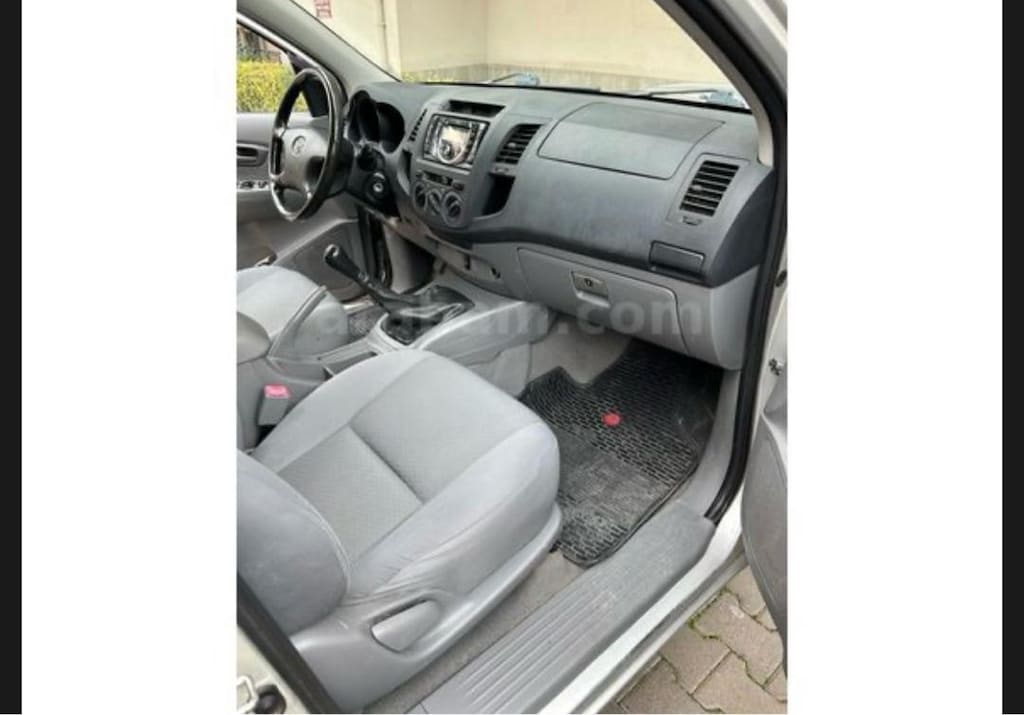 Toyota Hilux 2011 4*2 - 7
