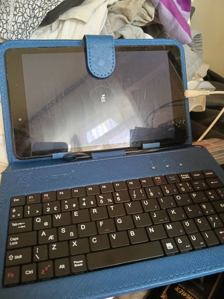 Samsung Galaxy Tab A 2019 Model Tablet Bilgisayar + Deri Klavyelikılıf - 4