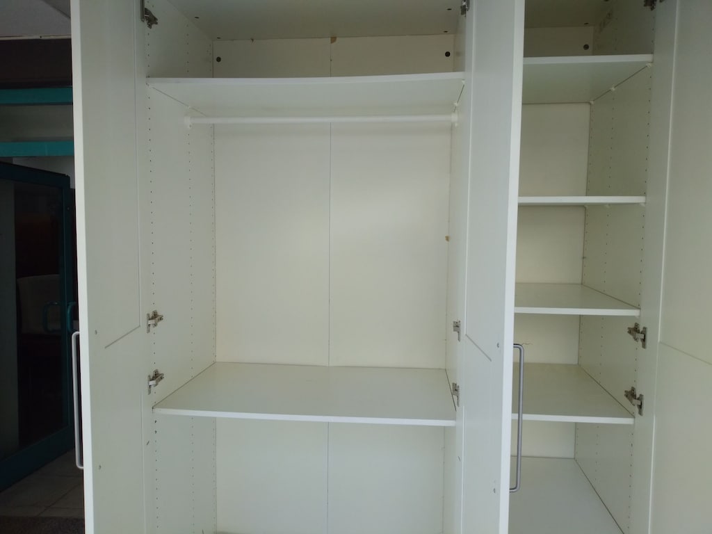 IKEA BÜYÜK BOY GARDROP (150x60x237 cm) – GENİŞ VE FONKSİYONEL! - 6