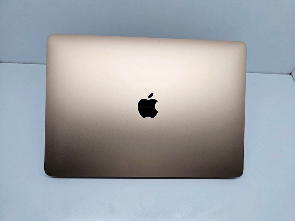 Apple Macbook Air M1 - 6