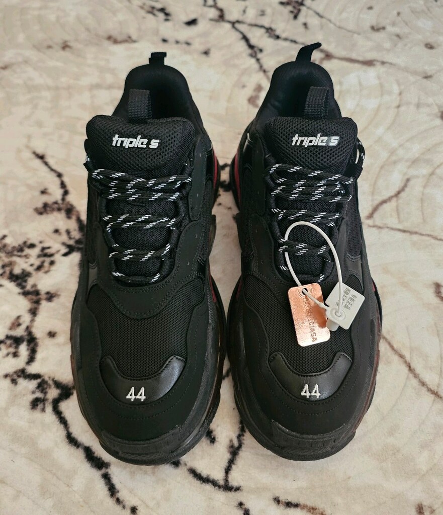 Balenciaga spor ayakkabı 44 numara sıfır özel. - 2