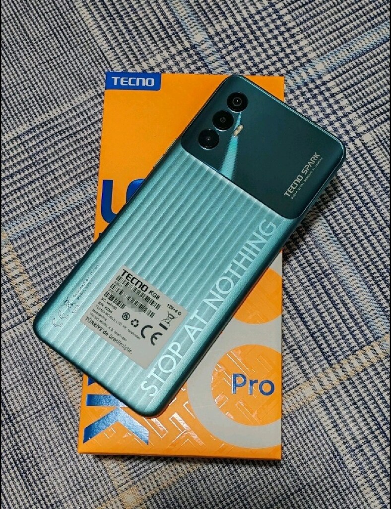 TAKAS OLUR YURTİÇİ ÇİFT HATLI 4+3GB RAM 128GB TECNO SPARK 8 PRO - 7