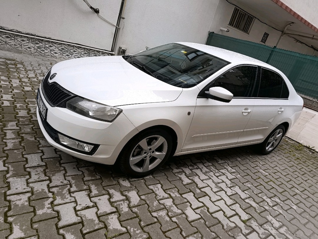 2013 Model Skoda Rapid 1.6 tdı Elegance - 4