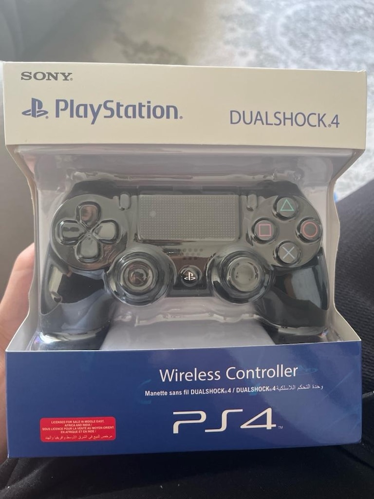 playstation 4 kolu