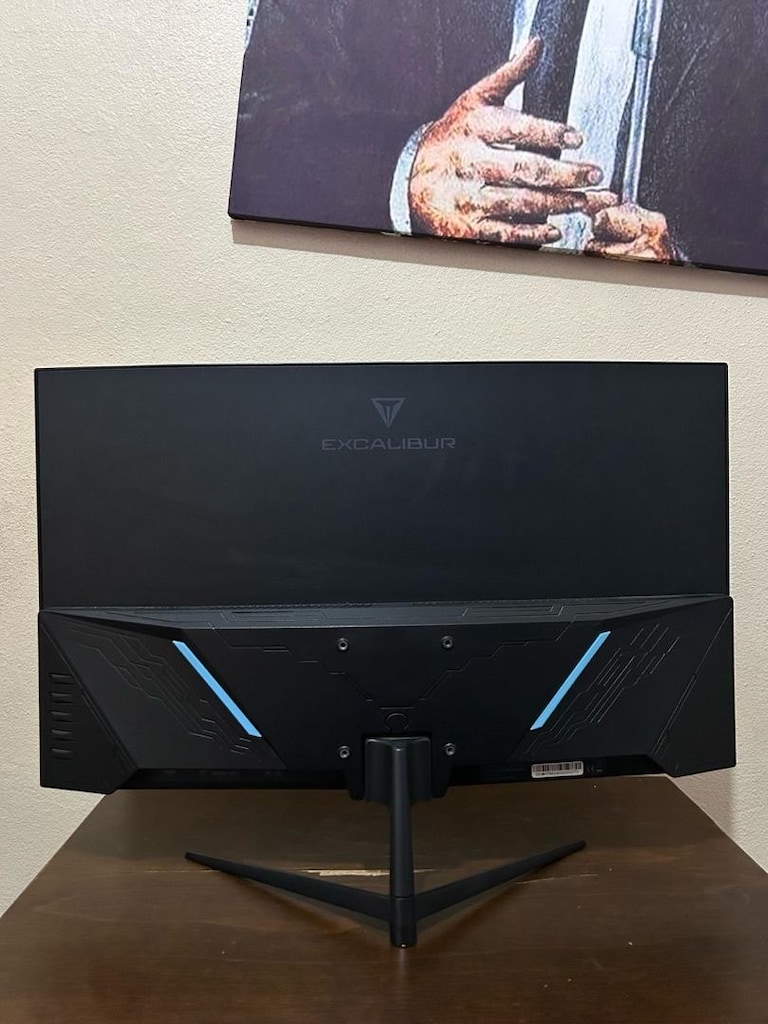 CASPER EXCALİBUR 23.8 İNÇ 200hz