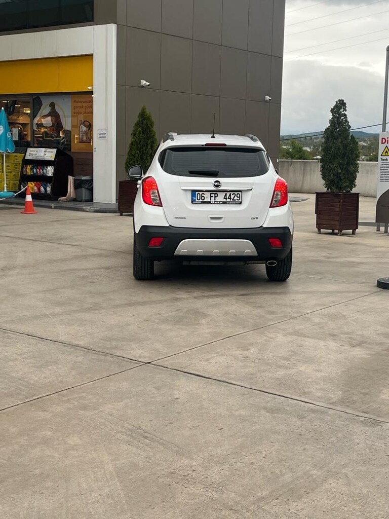 SAHİBİNDEN DÜŞÜK KM BAKIMLI SUV ARAÇ - 3