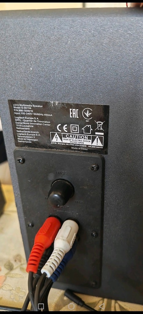 loğitech z333 sadece ses açma kapama düğmesi yok sorunsun çalışıyor - 3