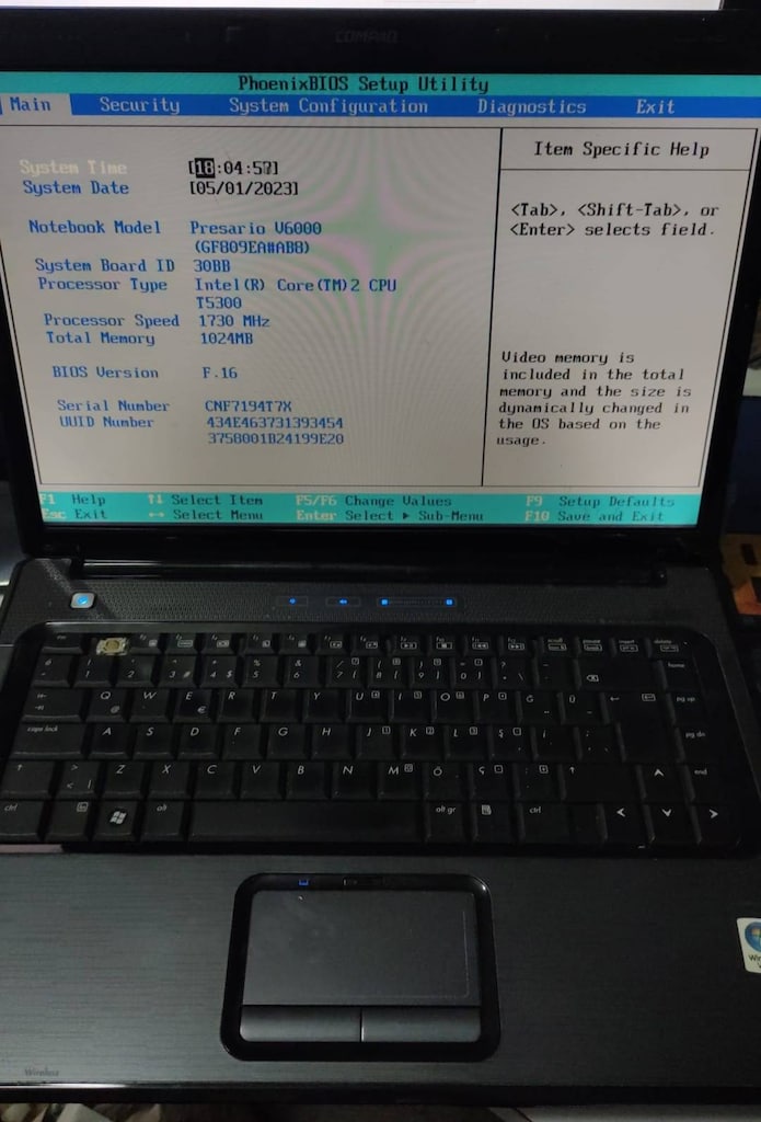 HP Compaq V6000 -KUSURLU-