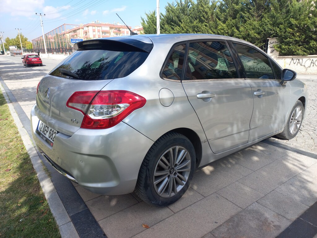2011 citroen c4 1.6 vti - 3