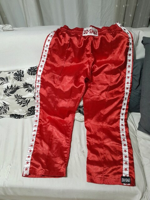 Son fiyat! Az kullanilmis, Do-Smai marka, Kickboks saten esofman..