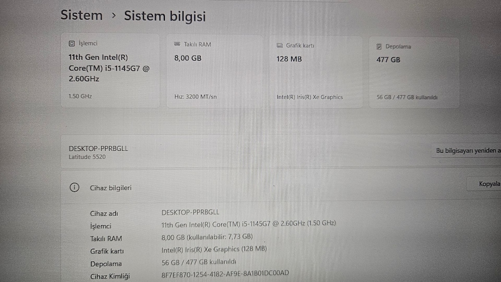 Dell Latidute 5520 İ5 11.Nesil 8GB DDR4 Ram512GB SSD 15.6"FullHD - 10