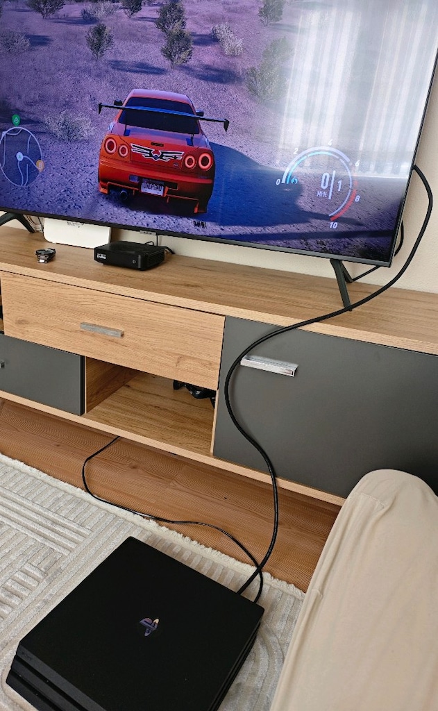 PAZARLIK VAR 6 Ay Kullanılmış PLAYSTATİON 4 PRO 1 TB