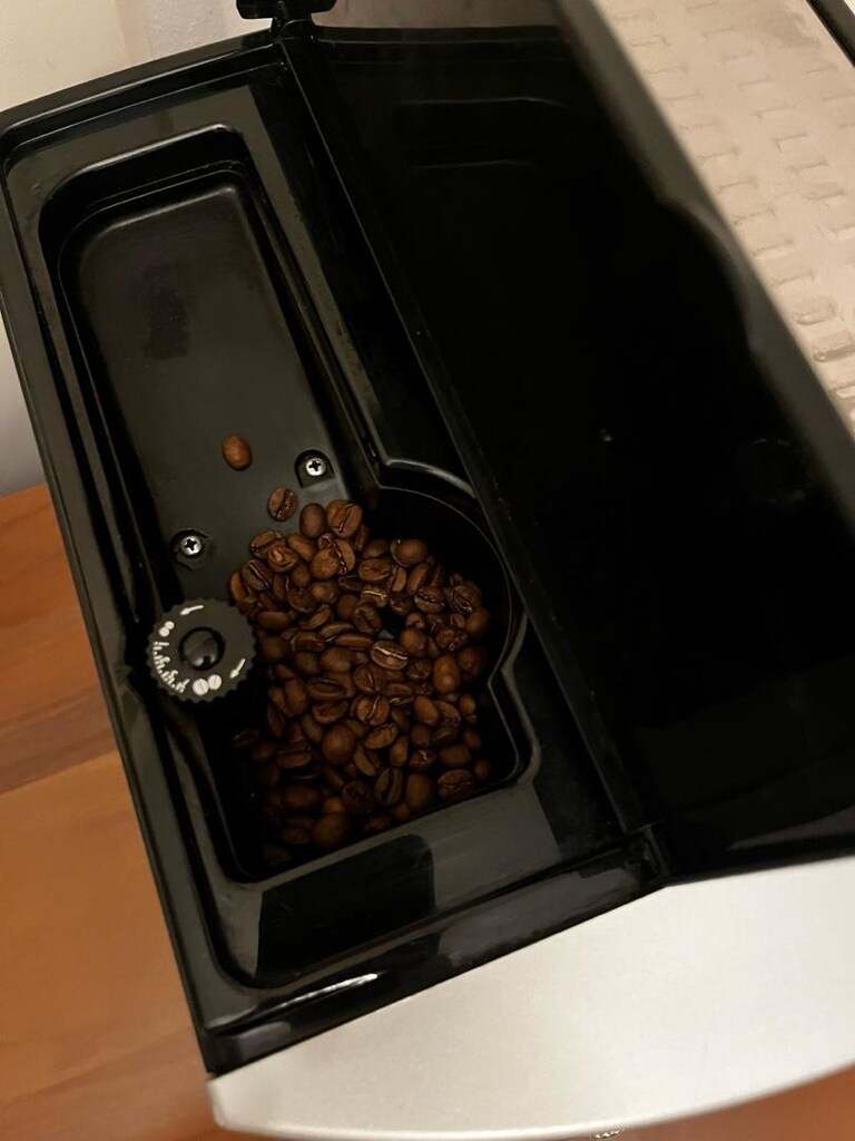 Delonghi Magnifica Öğütücülü Kahve Mk. - 4
