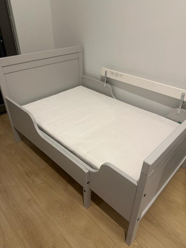 ikea sundvik karyola ve dolap birlikte 15000