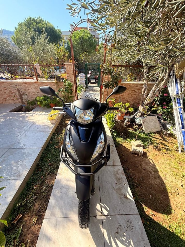 Honda Dio sahibinden 05397200942 numarada ulaşabilirsiniz - 2