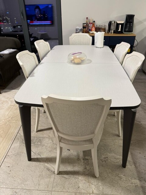Doğtaş yemek masası battal boy ve altı sandalye