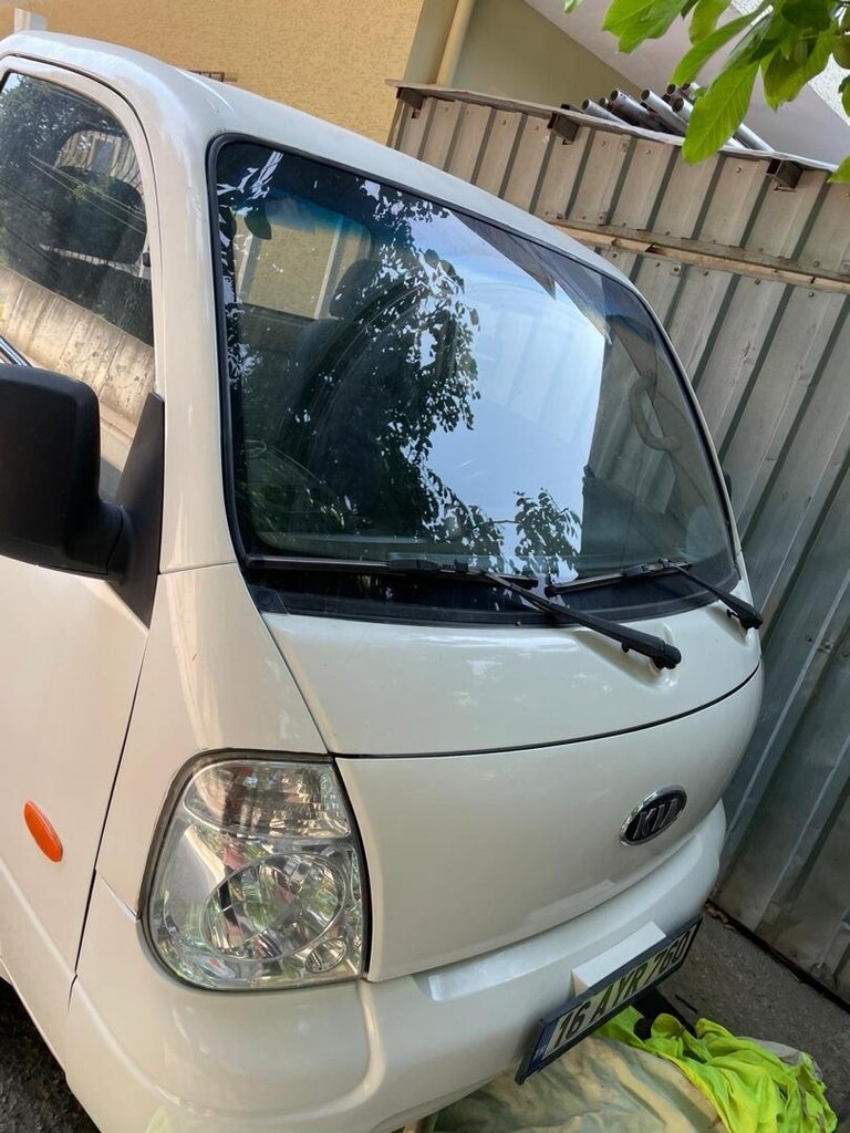 kia bongo 2500dlx hatasız 245binde - 2