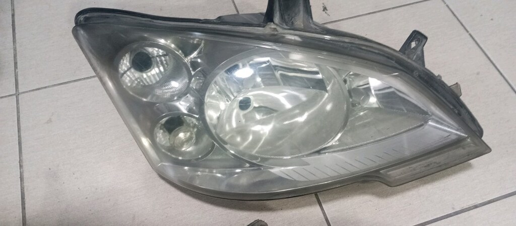 Mercedes Viano Vito çıkma Orijinal Hella Far takımı - 3