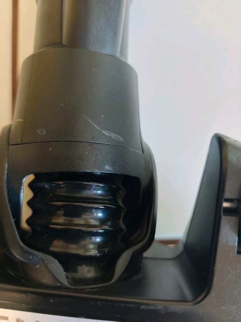 Bosch Unlimited Serie 6, 7 veya 8 şarzlı süpürgeler bir DynamicPower B - 6