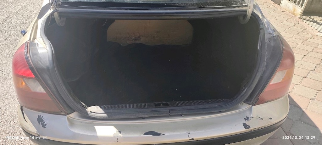 Hyundai Elantra 1.6 GLS FULL PAKET / Dijital Klim - 11
