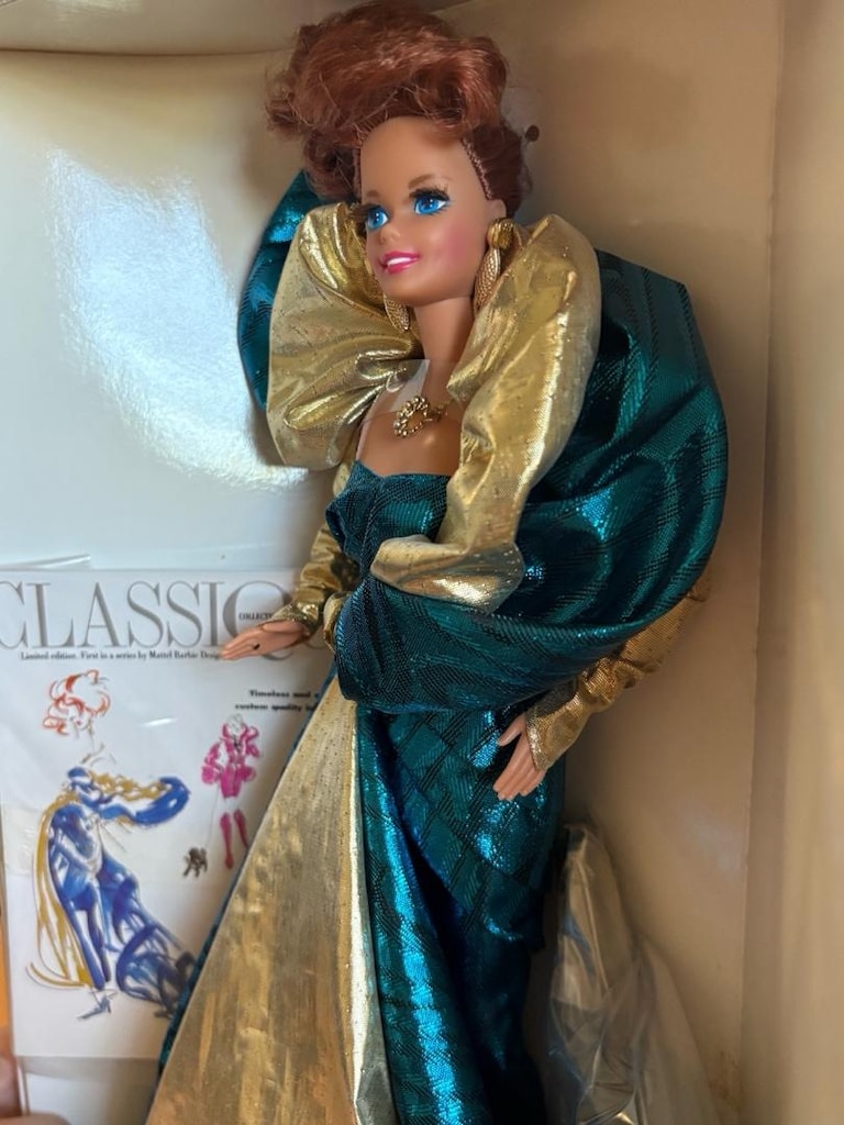 Benefit Ball Barbie Doll Classique Collection 1992’bebeği - 2