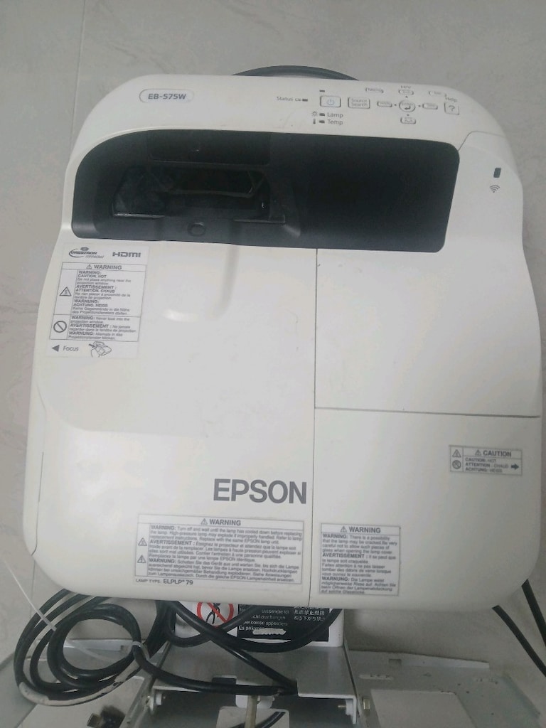 epson marka yakın sinevizyon - 2