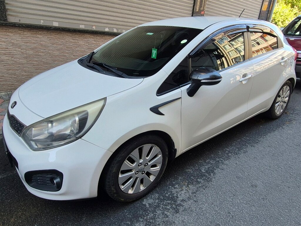 SAHIBINDEN DEĞİŞENSİZ 2013 1.4 DIZEL KIA RIO FANCY - 7