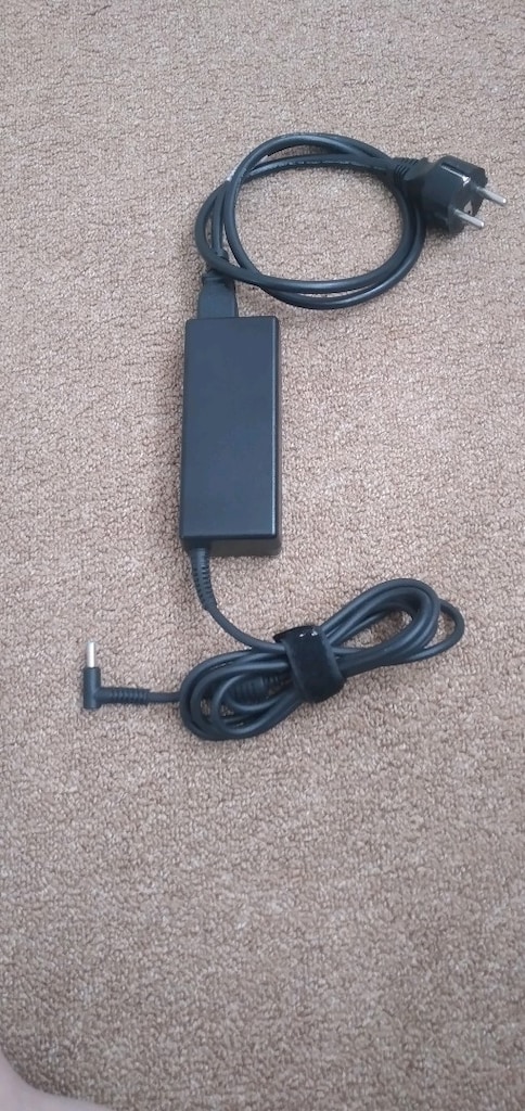loptop adaptörü hp iyi durumda - 4
